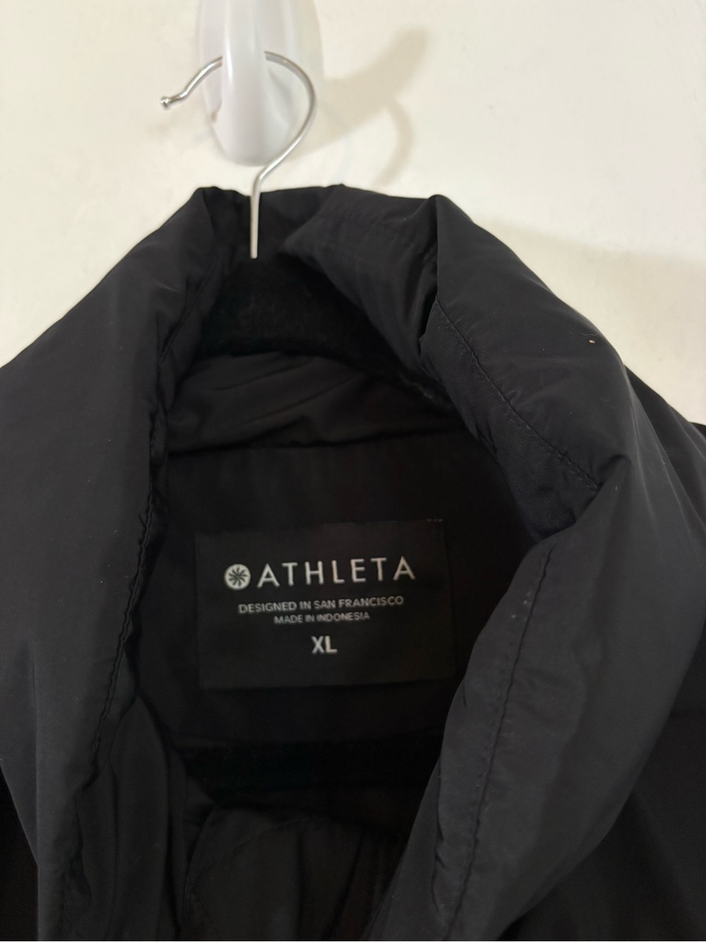 Athleta Point Reyes Bomber Jacket - Picture 2 of 5
